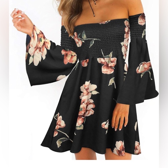 NWT Women’s floral off the shoulder dress size large - Picture 7 of 7